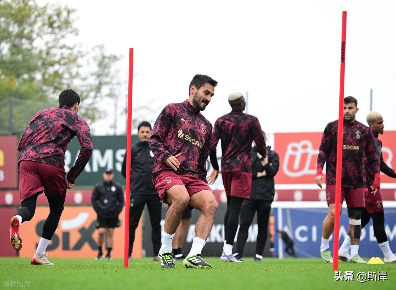 u8官网app赛后英超焦点战，比利亚雷亚尔战术微调，引发热议，资深球员宣示担当的简单介绍